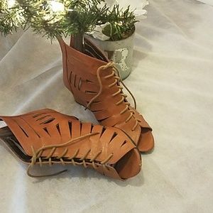 Cute Peep Toe Wedges Size 10.5